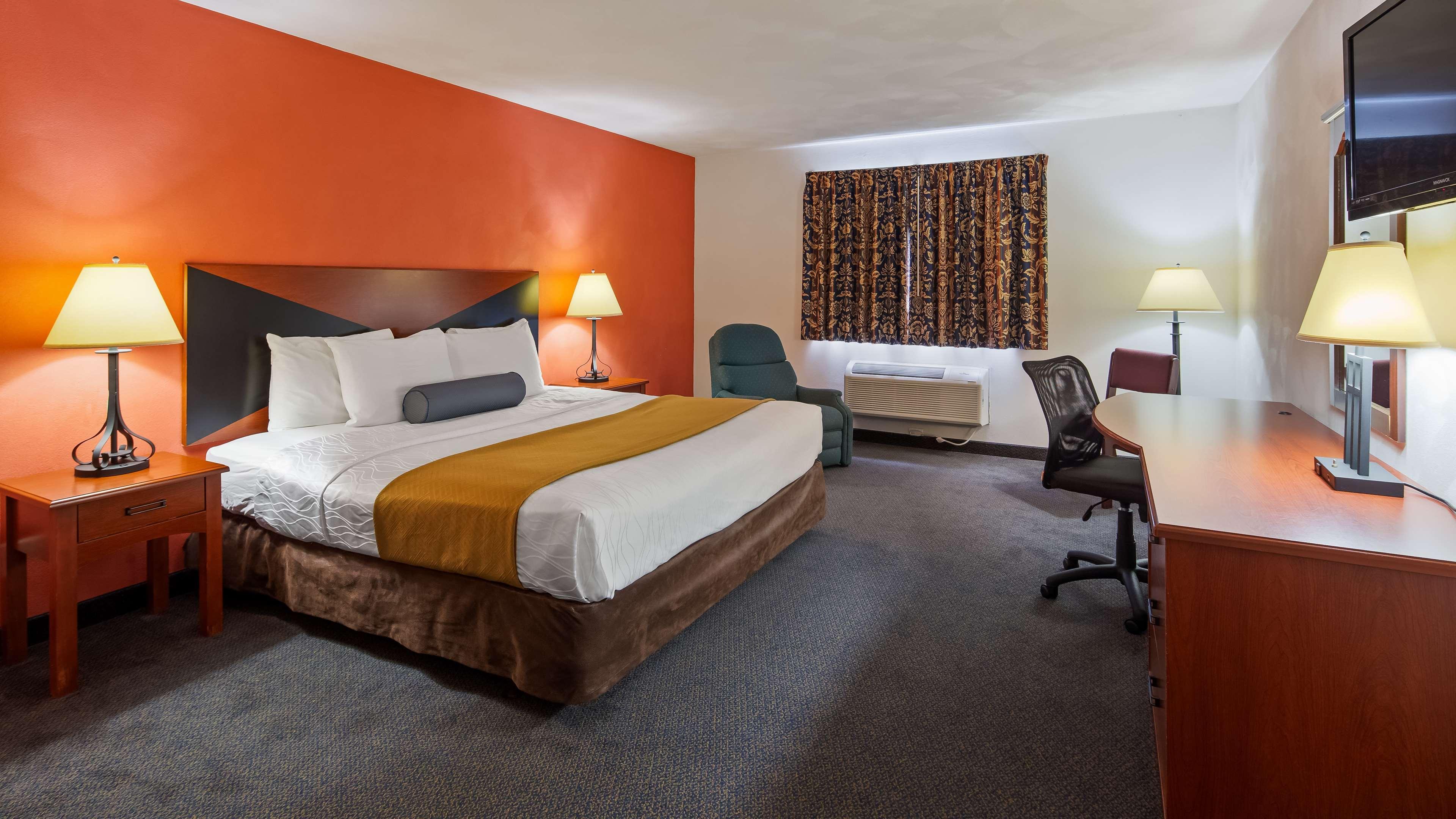 Surestay Hotel By Best Western Greenville Exterior photo