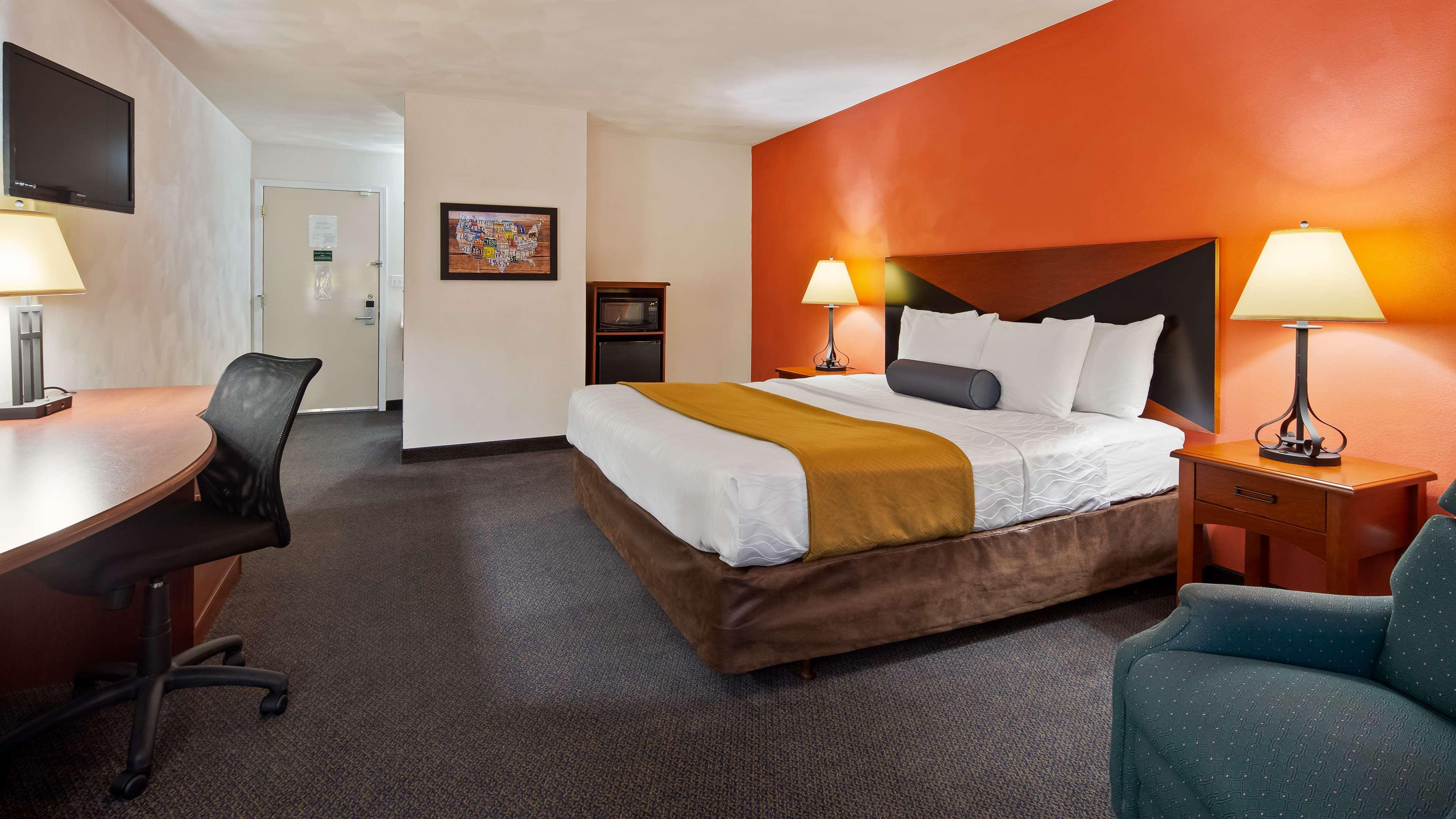 Surestay Hotel By Best Western Greenville Exterior photo